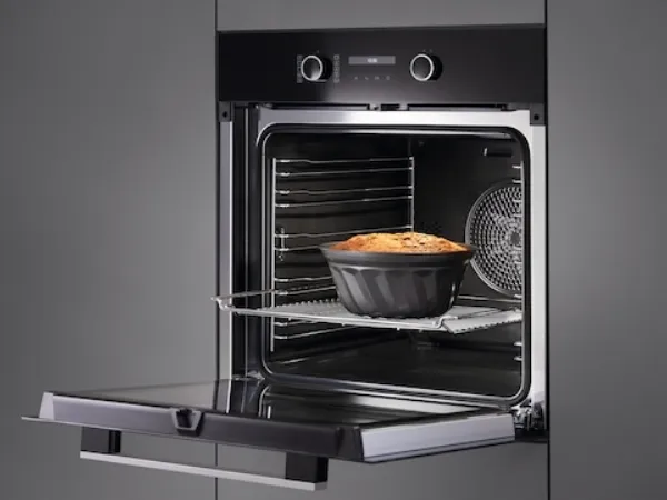 Forno H 2466 B Active di Miele