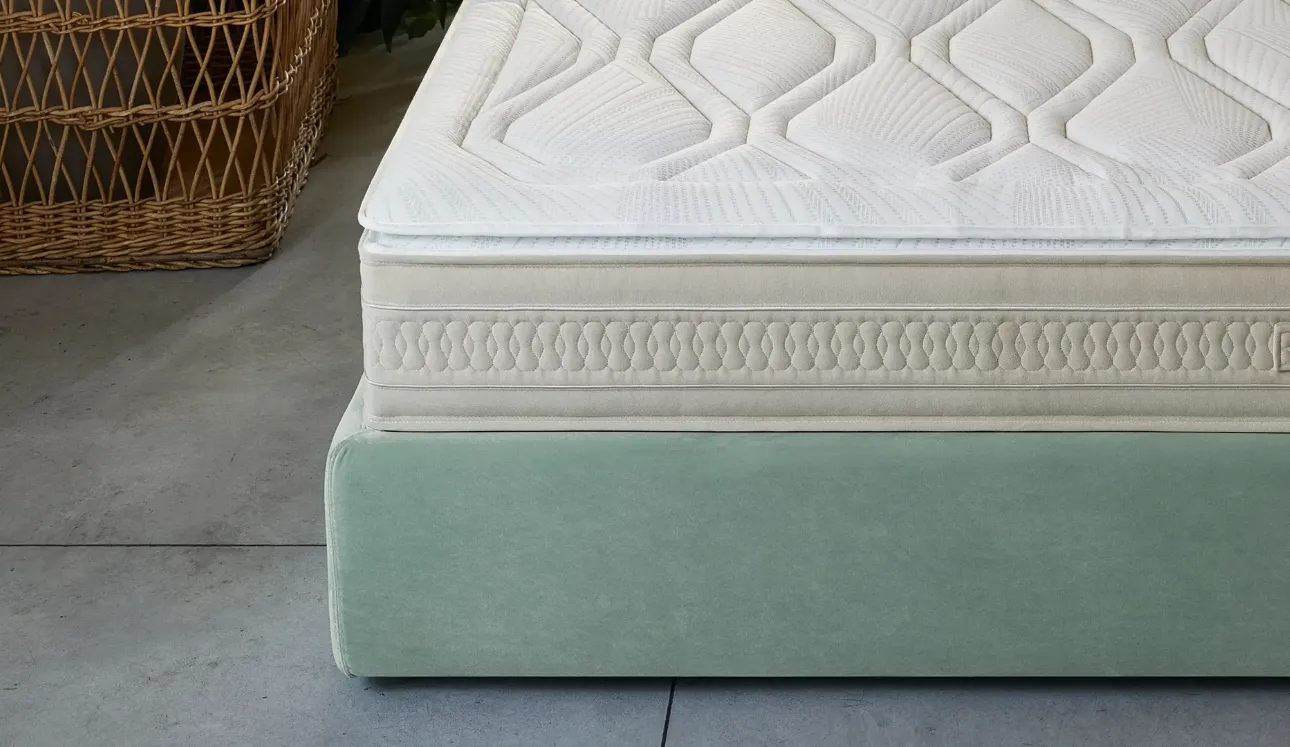 Materasso Ambassador a micromolle insacchettate e memory di DEM armonie del sonno