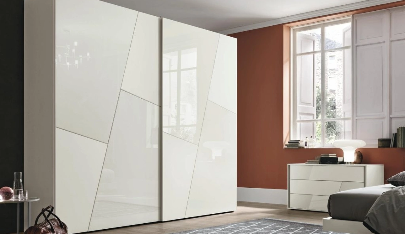 Armadio con anta scorrevole in vetro Kross di Tomasella