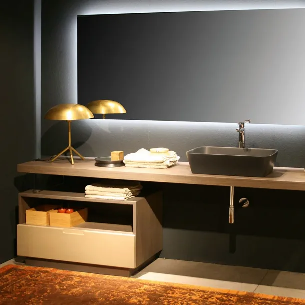 Mobile da Bagno sospeso Composizione B08 in Rovere massello di Devina Nais