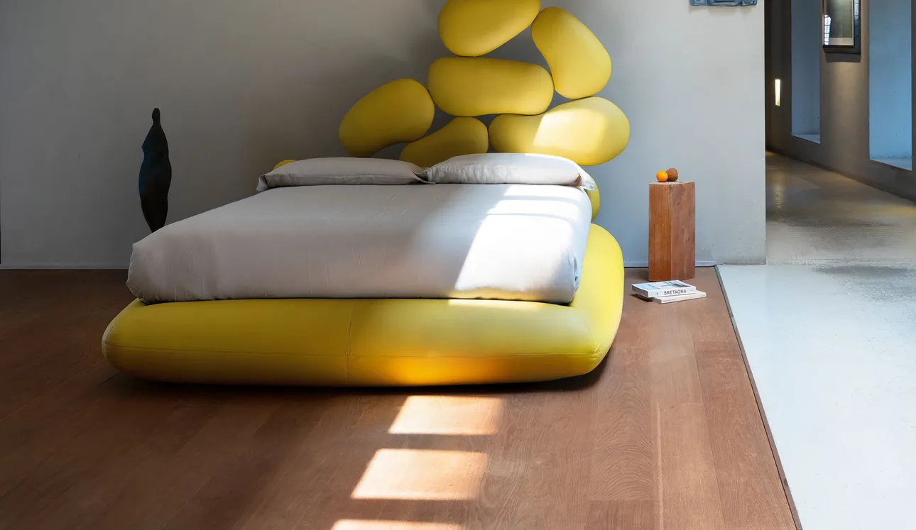 Letto di design Stones di Noctis