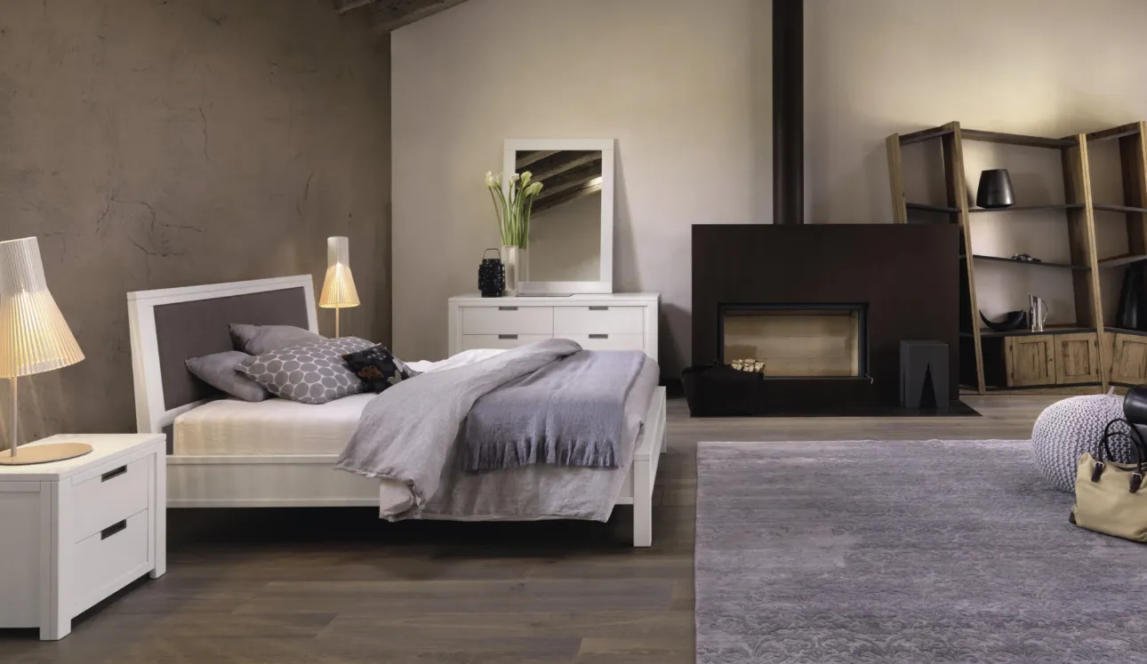 Letto in legno con testiera Quadra di Devina Nais
