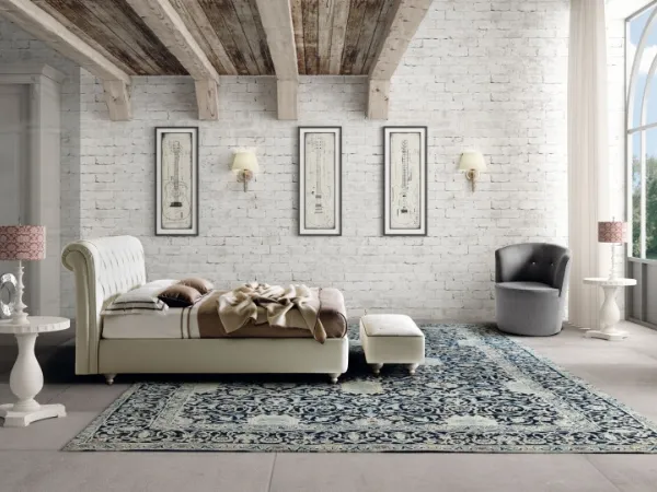 Letto classico in pelle imbottito con testiera trapuntata Raffaello di Le Comfort