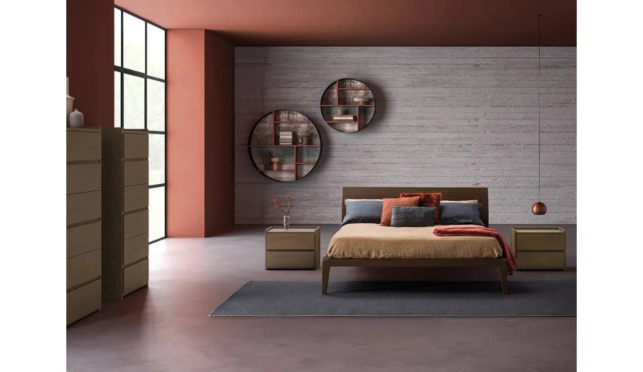 Letto in legno massello di Rovere finitura Brown con testiera curva Shark di Devina Nais
