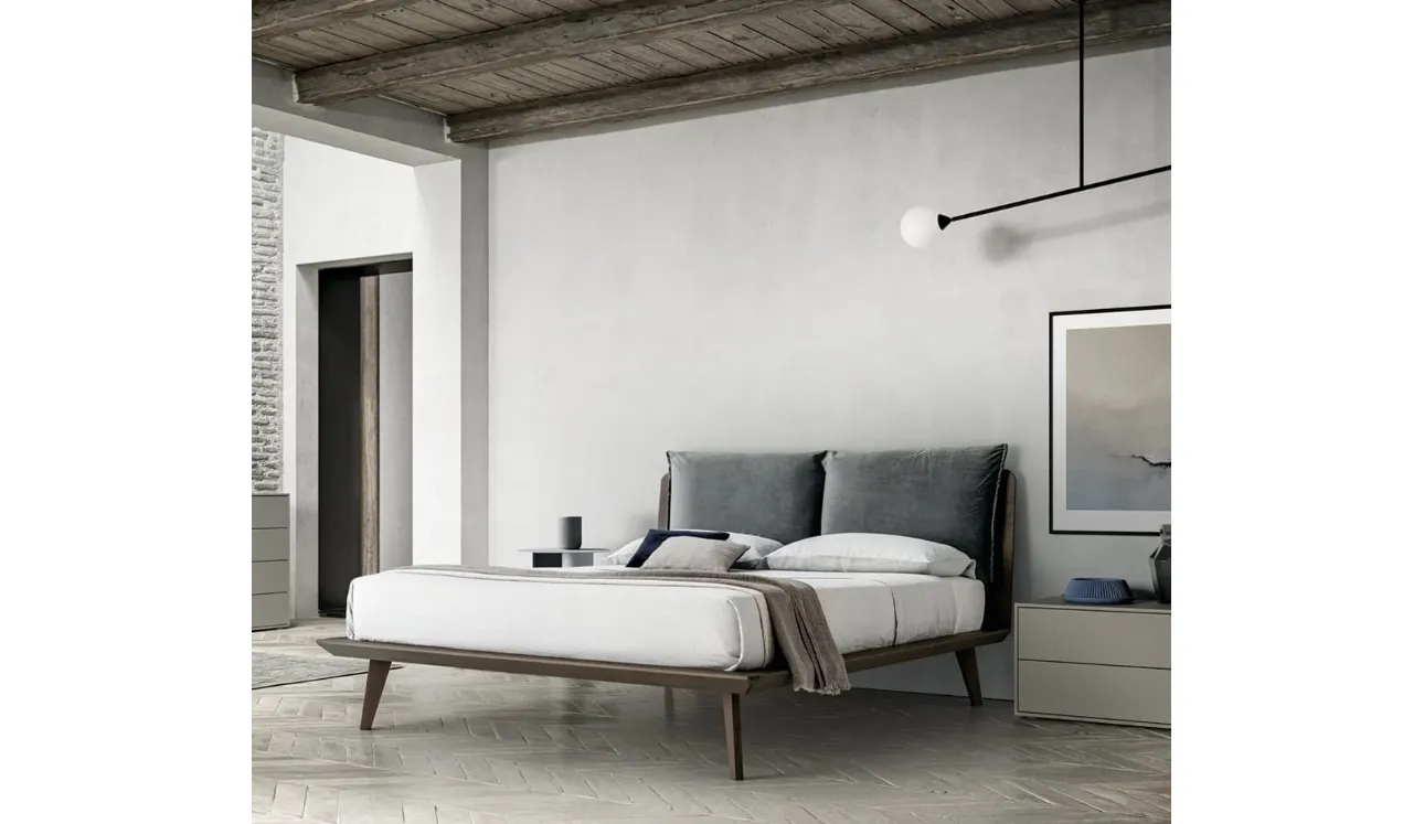 Letto impiallacciato con testiera Talak di SantaLucia