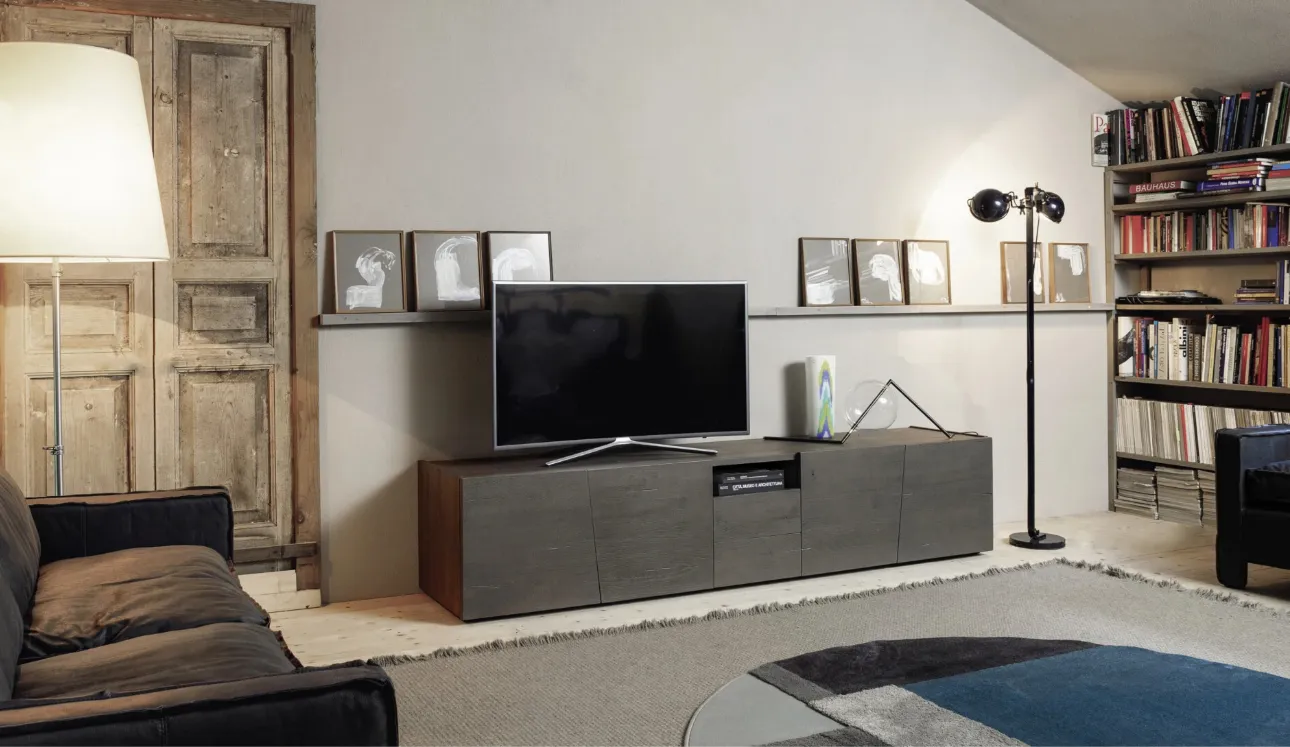 Madia Unika in rovere massello di Devina Nais