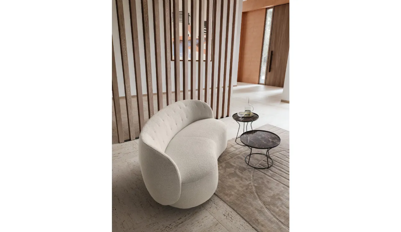 Divano lineare Moby Loveseat in tessuto di Le Comfort