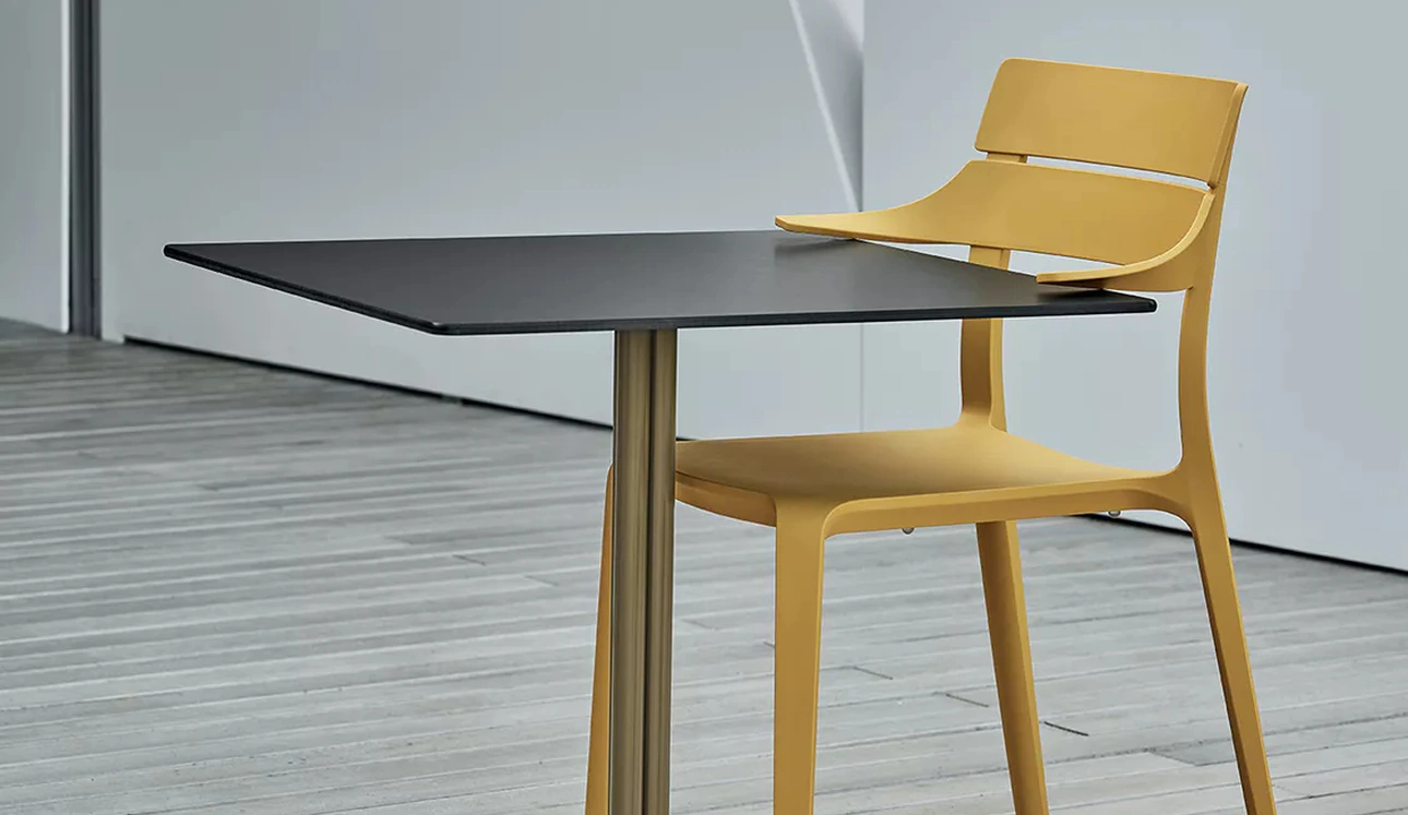 Sedia impilabile Rocket di Bontempi