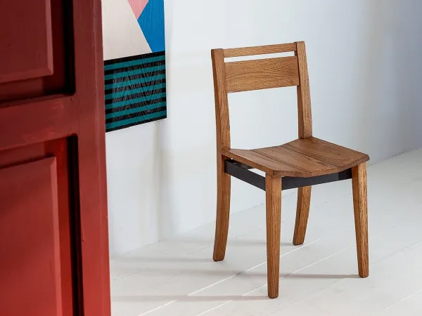 Sedia SD239 in Rovere massello di Devina Nais