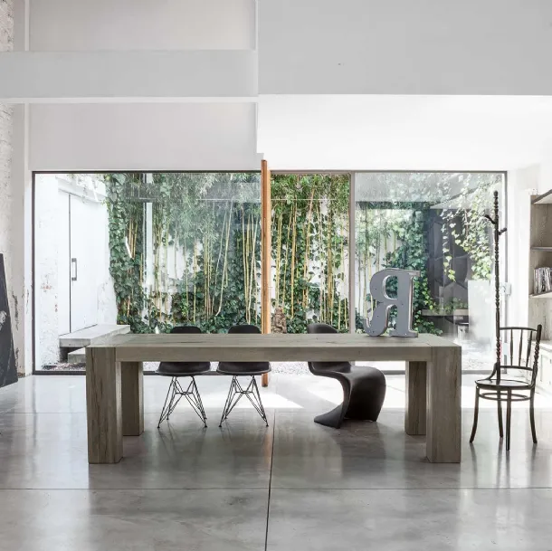 Tavolo Brooklyn in Rovere massello di Devina Nais