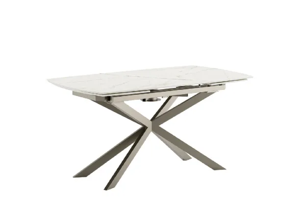 Tavolo allungabile Kanto Caranto con piano in ceramica e struttura in metallo di Veneta Cucine