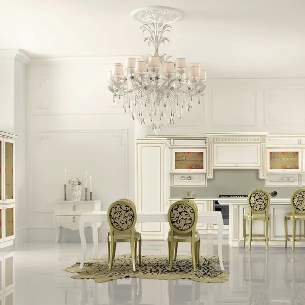 Cucina Classica angolare Mirabeau in laccato Bianco di Veneta Cucine