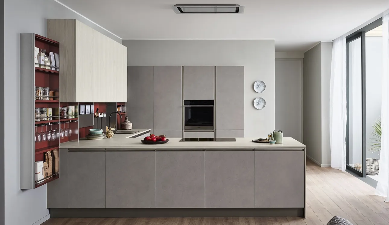 Cucina Moderna Start Time Presa 07 con penisola in finitura Graffiato scuro e Play Rovere chiaro di Veneta Cucine
